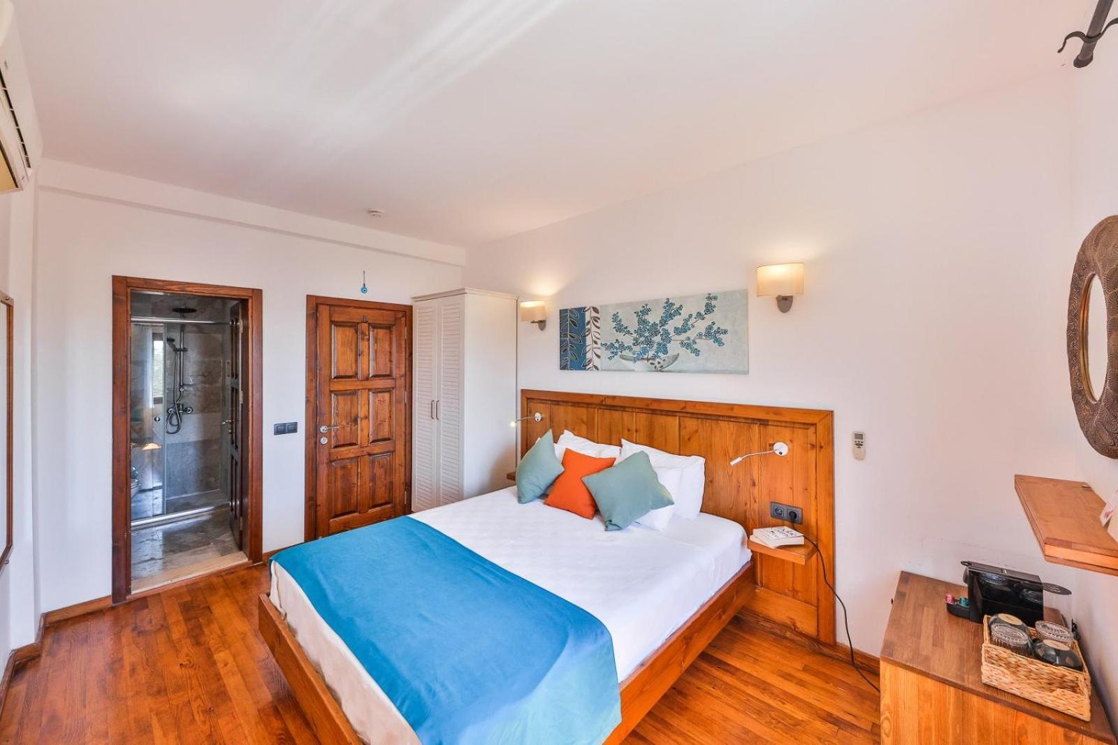 Old Town Hotel Kalkan Bagian luar foto